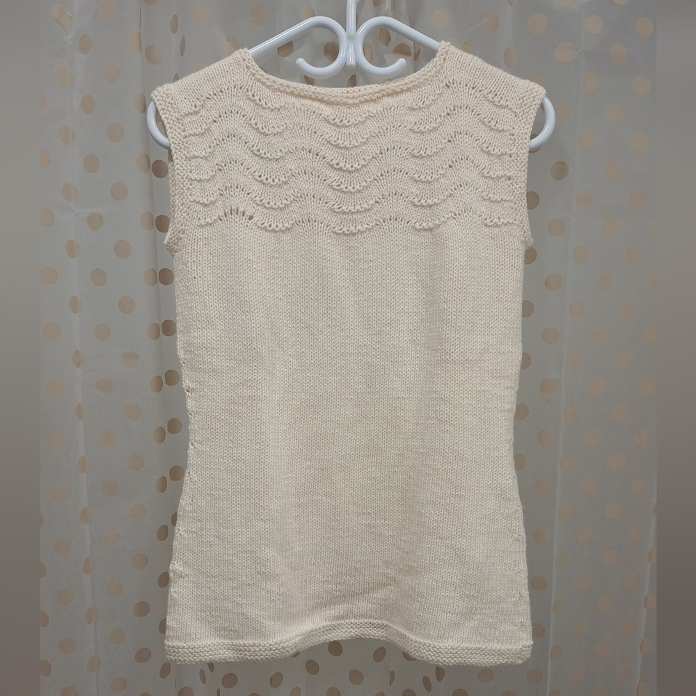 Chic Cream Cotton Sleeveless Knit Top 🤍